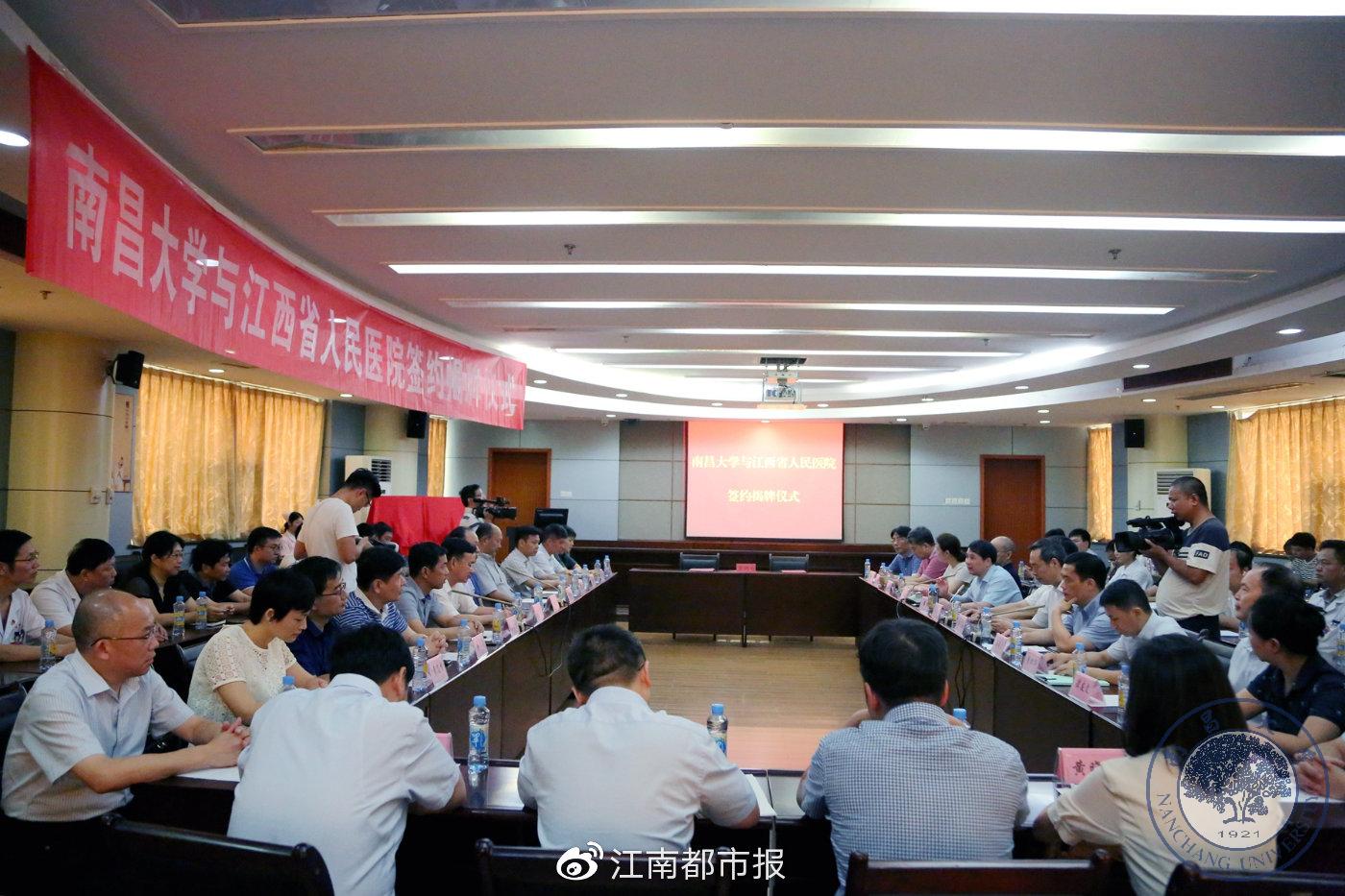 e098391826fb46e892886a6a3b5bfa59.jpg e098391826fb46e892886a6a3b5bfa59.jpg