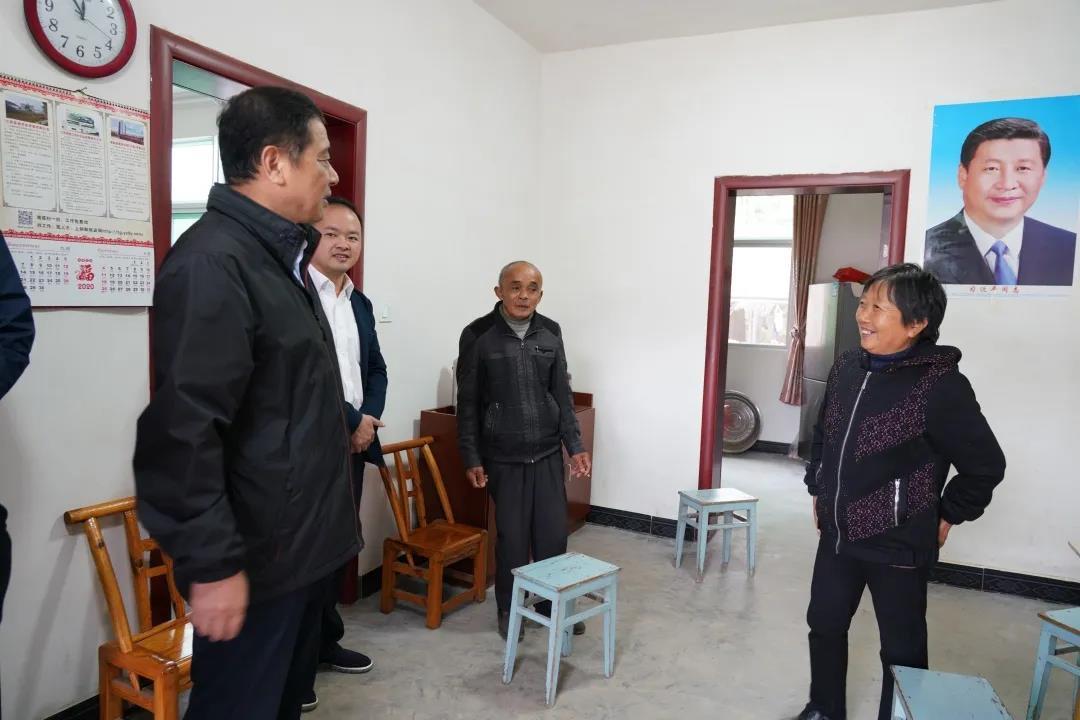 4e8e03976c424101bd4fc4f9a1b622af.jpg 4e8e03976c424101bd4fc4f9a1b622af.jpg