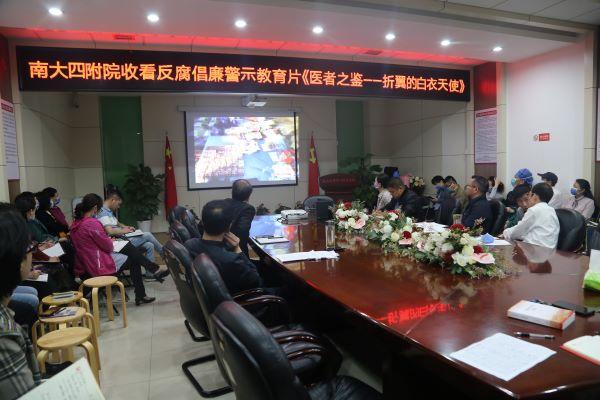 78bafecde4914401a5841d5920a8554c.jpg 2.jpg