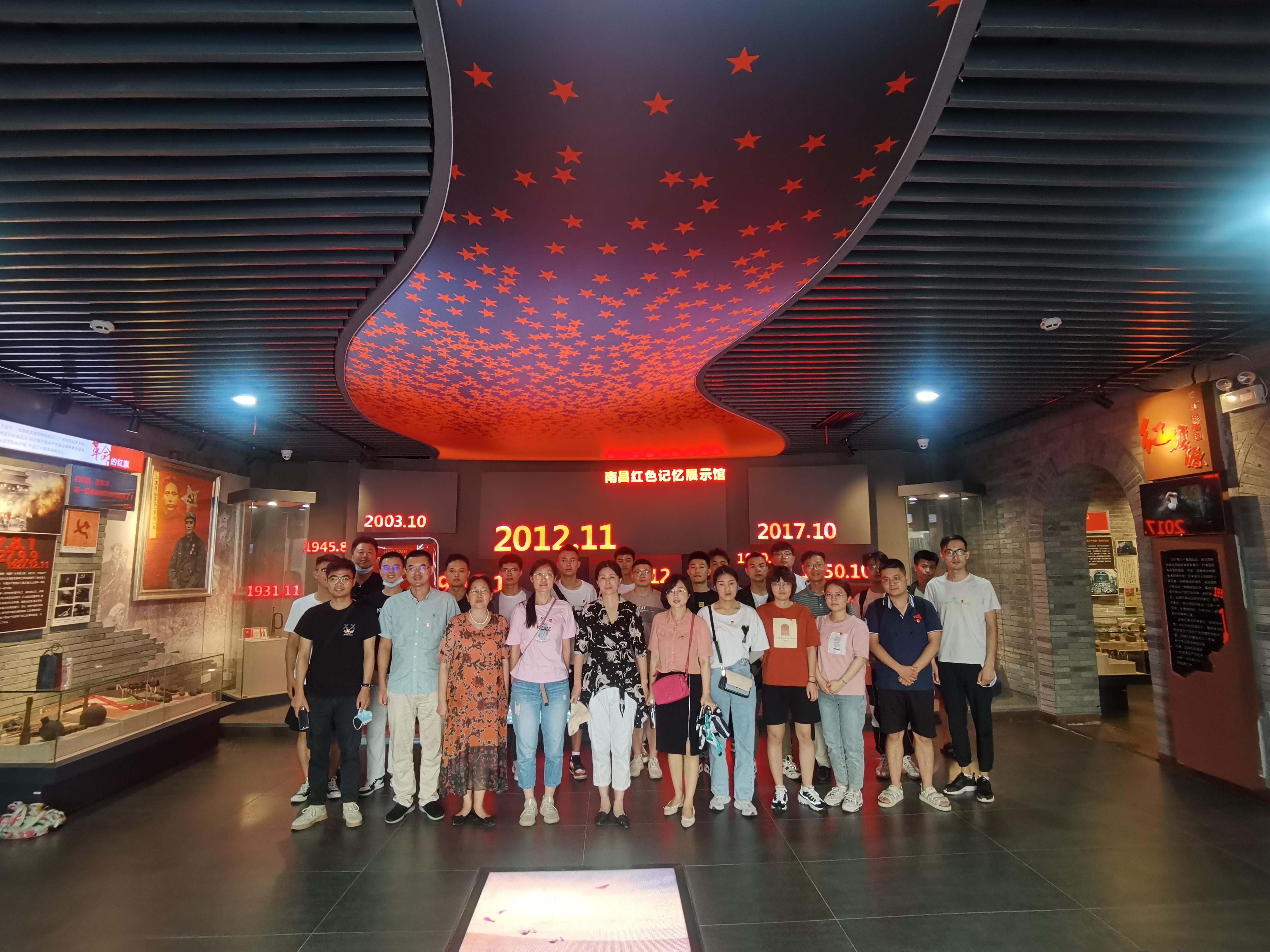 c5f511dc83b347c2ad99ae70afbe8042.jpg c5f511dc83b347c2ad99ae70afbe8042.jpg