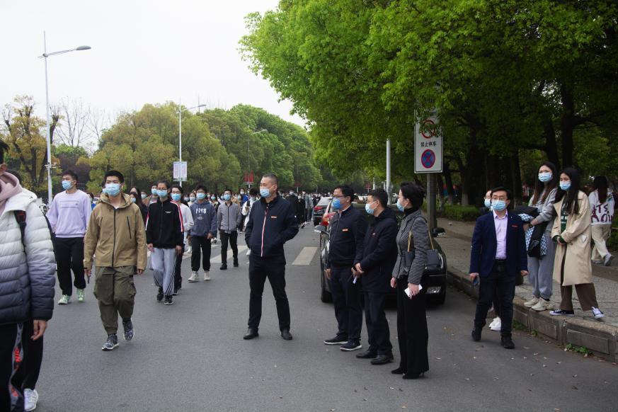 255418bfc0f34976a314b54c7e1b9726.png 255418bfc0f34976a314b54c7e1b9726.png