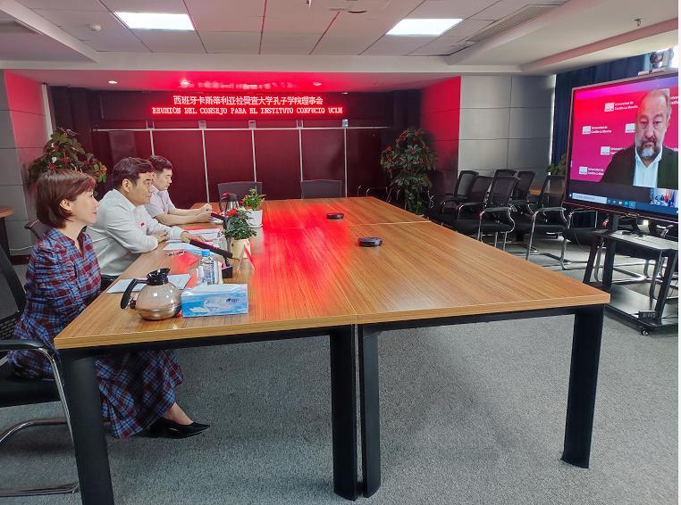 cb976faa06bb47cf90b061494169b20f.png cb976faa06bb47cf90b061494169b20f.png