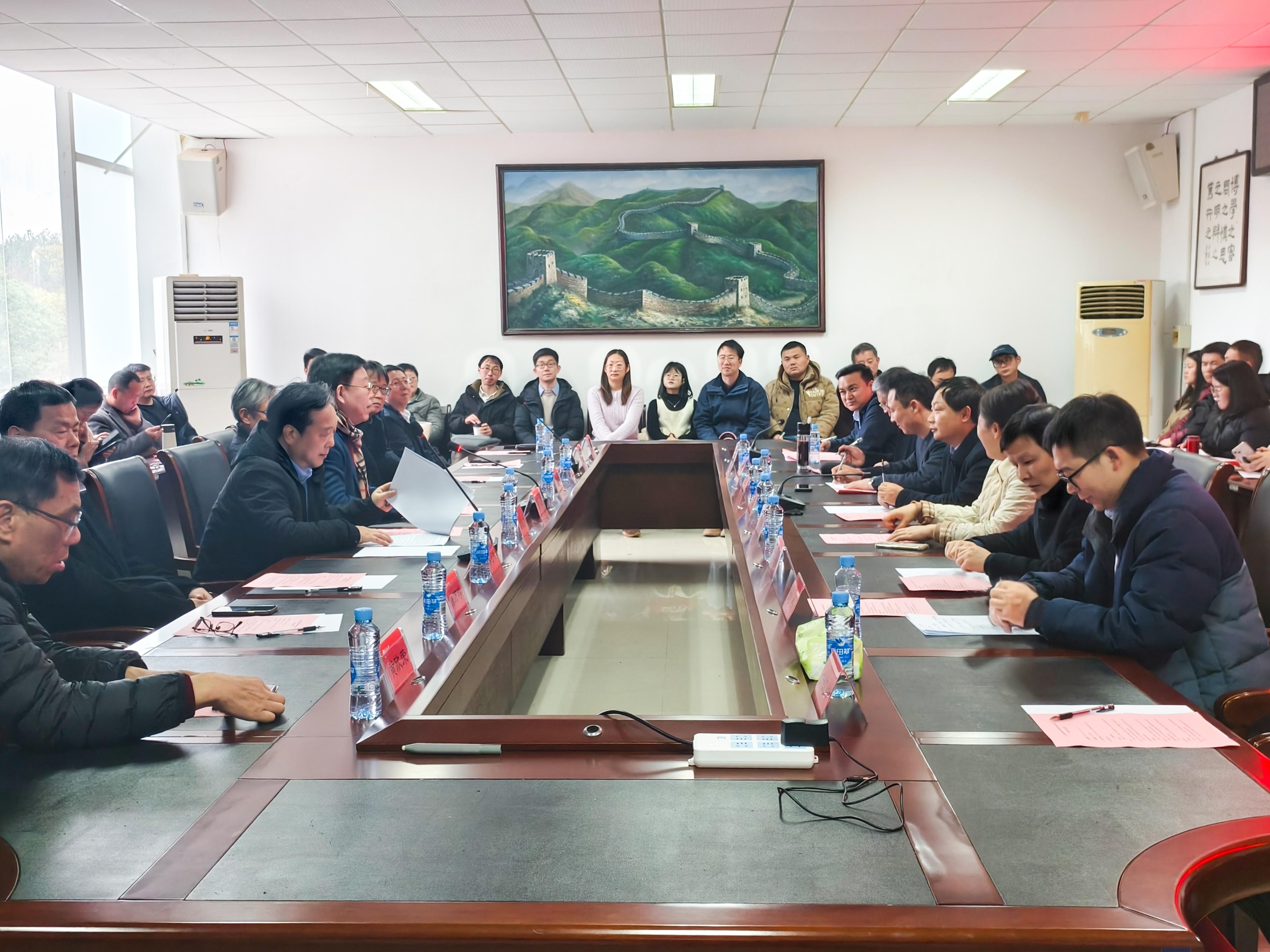 95323f7d8add4534bd6c863188085e49.jpg 95323f7d8add4534bd6c863188085e49.jpg