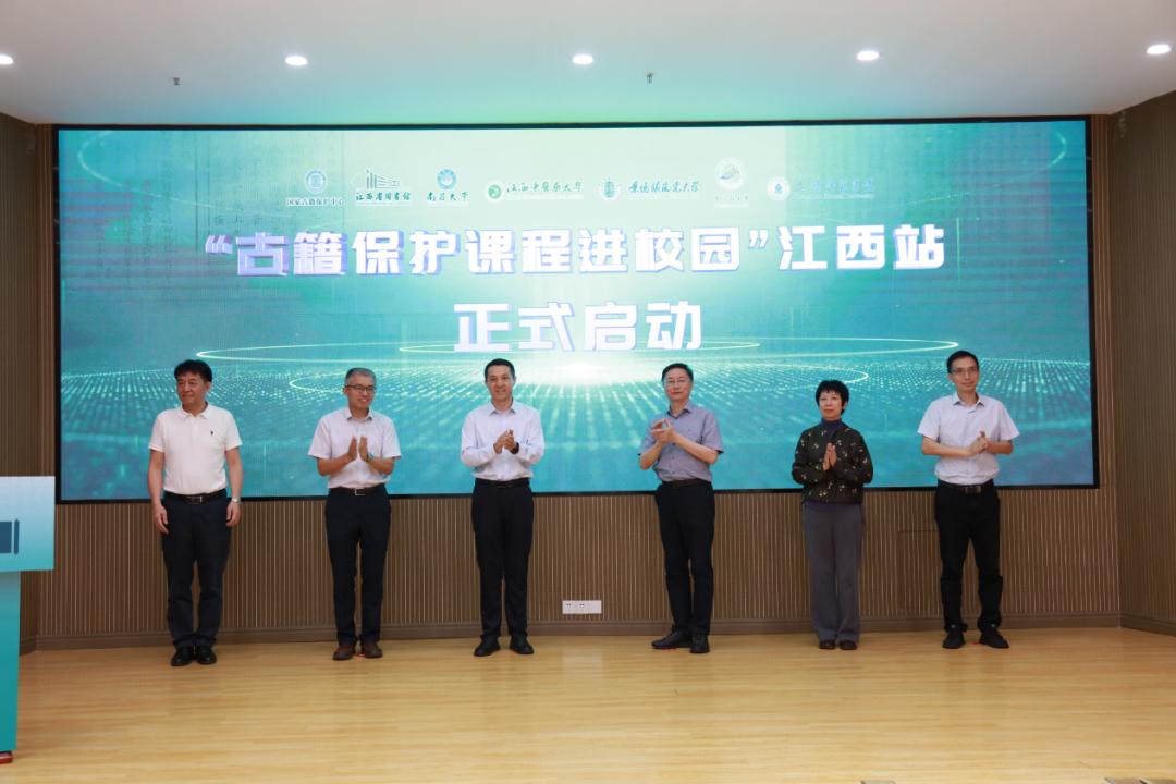 686bcd29556645528821d68dd9fbe78f.png 686bcd29556645528821d68dd9fbe78f.png