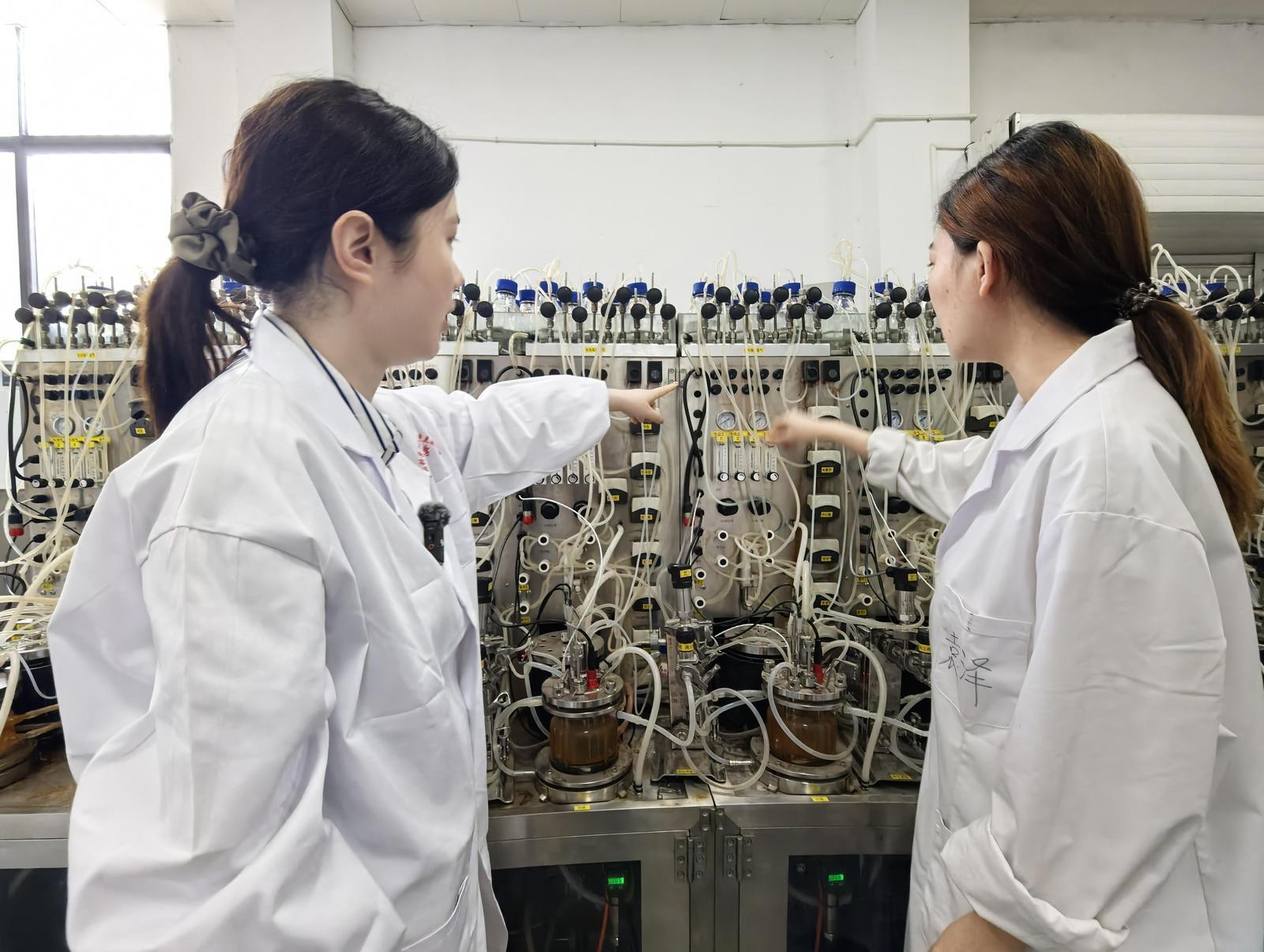 93a30c28572b4c5187418293bad55b40.png 93a30c28572b4c5187418293bad55b40.png