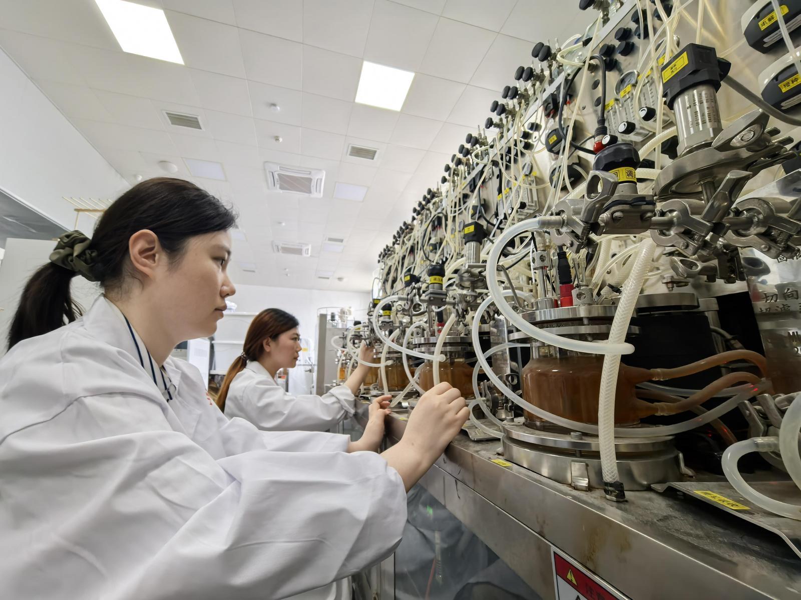 fdf089c3c56b499bb40c03dcb88720a3.png fdf089c3c56b499bb40c03dcb88720a3.png