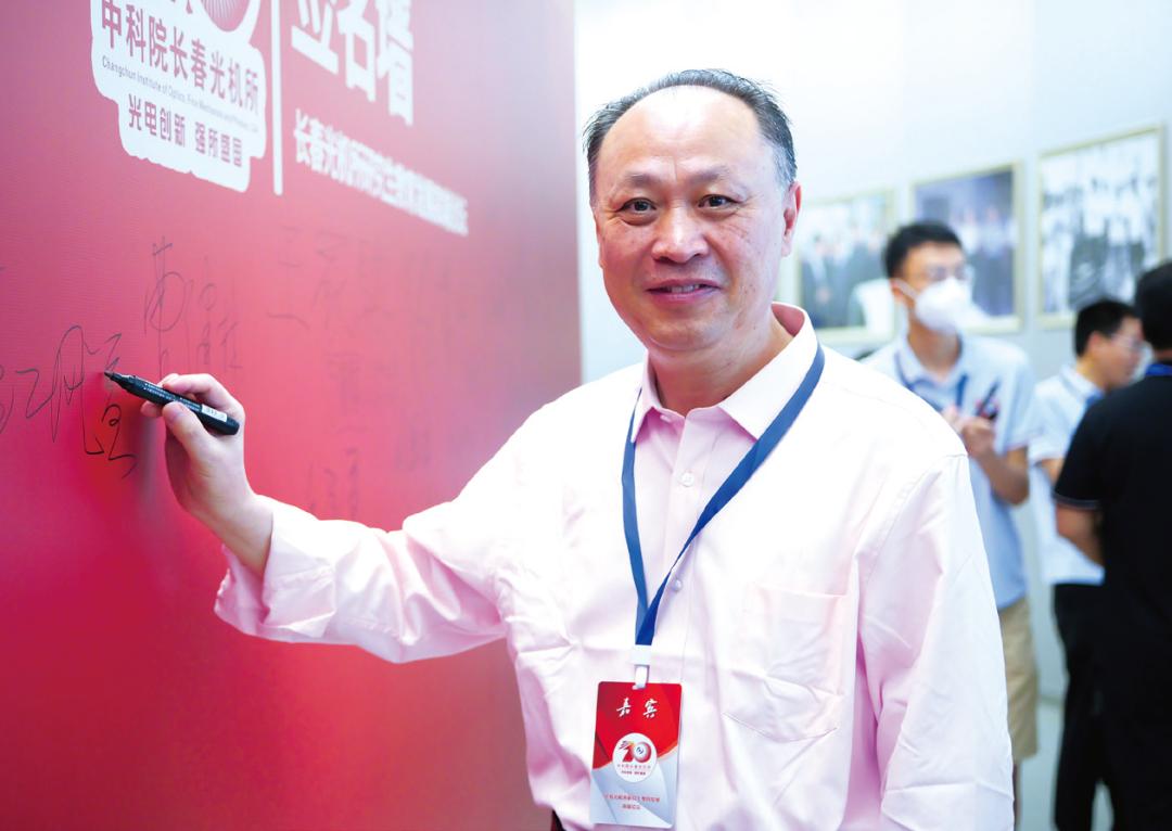 900f27ff645446d7b286c2feba388613.png 900f27ff645446d7b286c2feba388613.png